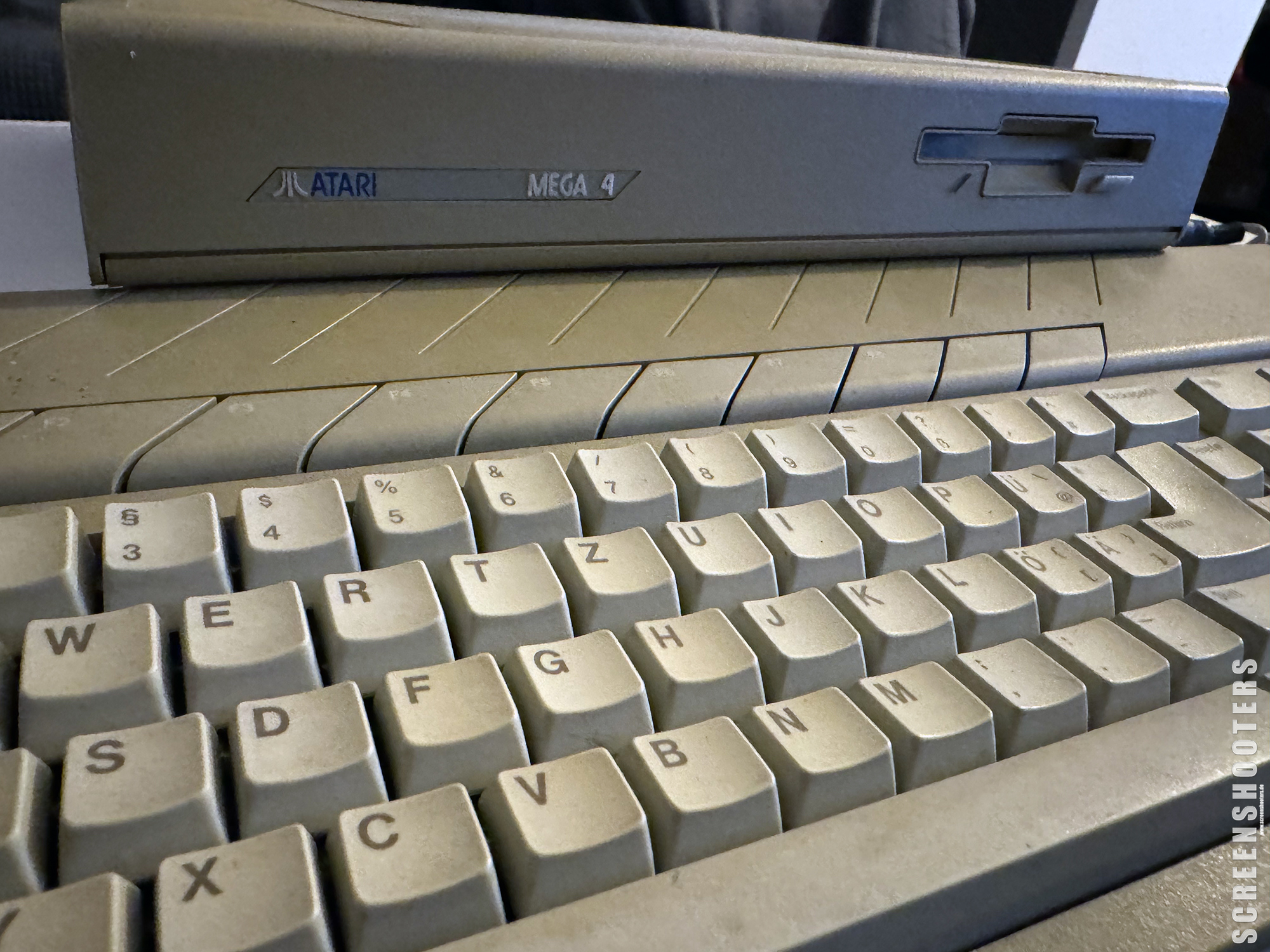 Atari_MegaST4_03.jpg